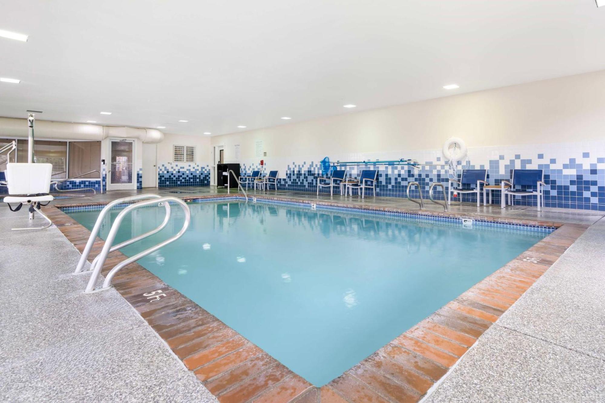 Best Western Bend North Buitenkant foto